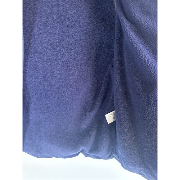 Women's Navy Puffer Vest - Picture 10 of 15